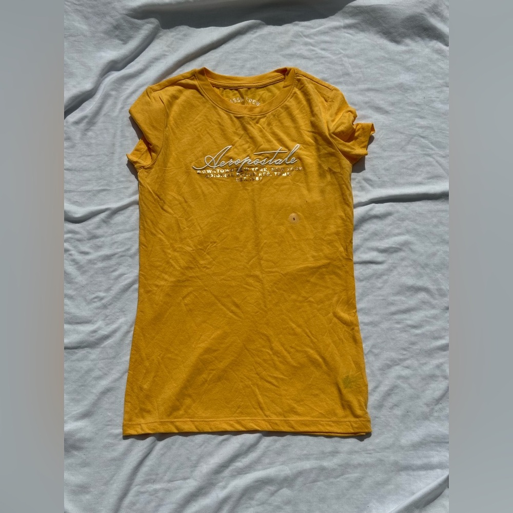 NWOT aero shirt 💫